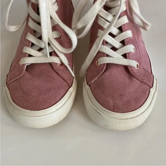 Girls Old Navy High Top Sneakers - Picture 5 of 8